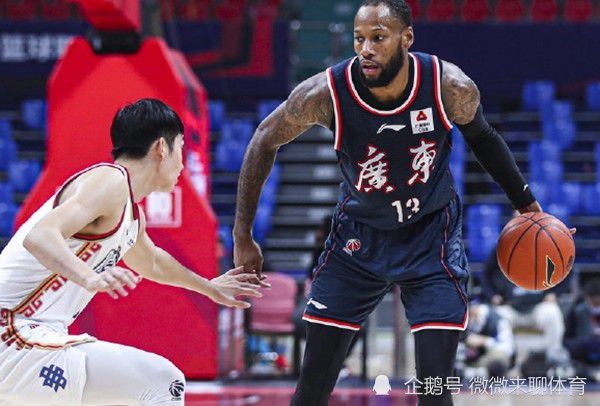 是的，他们更清醒而冷静:我们不是现代主义中人，我们要成为作者，我们要主宰高潮，我们必须踏着一二三四台阶登上戏剧主义的最高领奖台，因为我们讲故事有转折有意外，不把故事讲成庙里有个和尚在念经。